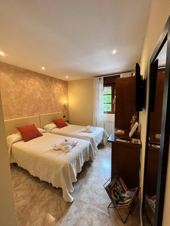 Standard Twin Room,1233860597:JPEG